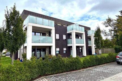 Neuwertiges 8-Parteienhaus im Zentrum von Westerstede