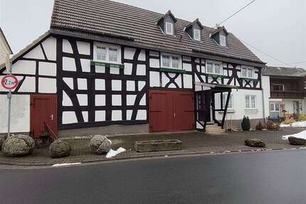 Haus zum Kaufen in Westerburg 239.000,00 € 170 m²