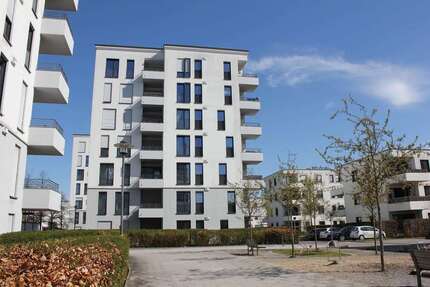 Wohnung zum Kaufen in Regensburg 427.000,00 € 71.48 m²