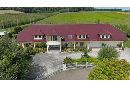 Mehrgenerationenhaus - 3.700.000,00&nbsp;EUR Kaufpreis, ca.&nbsp; 610,00&nbsp;m&sup2; in Scheyern (PLZ: 85298)