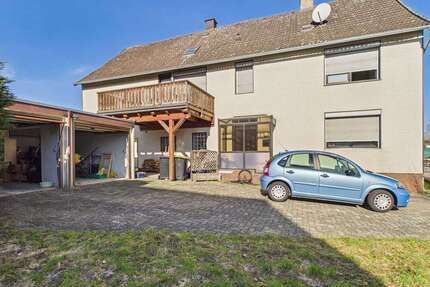 Haus zum Kaufen in Lamspringe 95.000,00 € 179.4 m²