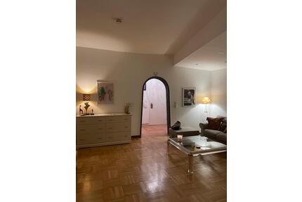 UNTERMIETE Möblierte 1,5 Zimmer in UnterbilkLorettoviertel - Düsseldorf Stadtbezirk 3