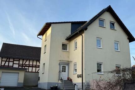 Modernisiertes EFH mit Einliegerwohnung & PV | frei 225 m2 - Gladenbach