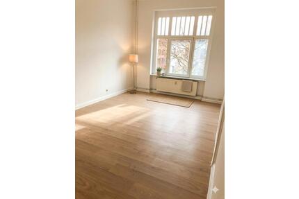 ☀️Frisch saniert! Helle 4-Zi-Wohnung Balkon, WG-geeignet Altstadt - Weißenfels