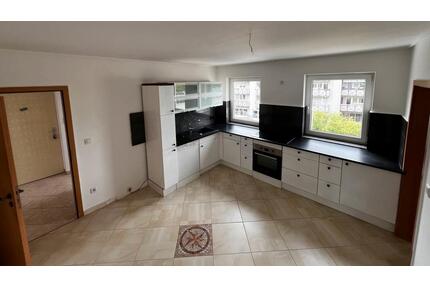 Helle 5-Zimmer-Wohnung - 1.600,00&nbsp;EUR Kaltmiete, ca.&nbsp; 90,00&nbsp;m&sup2; in Nürnberg (PLZ: 90441) Gibitzenhof