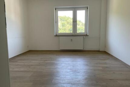 schicke, helle 3-Zimmerwohnung - 450,00&nbsp;EUR Kaltmiete, ca.&nbsp; 62,31&nbsp;m&sup2; in Plettenberg (PLZ: 58840)