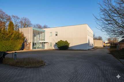 Halle in Querfurt 770,00 € 3500 m²
