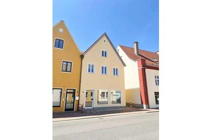 Haus zum Kaufen in Donauwörth 690.000,00 € 253 m²
