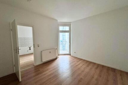 Helle 3-Raum-Wohnung mit Balkon im 2. OG – sofort bezugsfertig - Magdeburg Nordwest