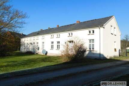 Haus zum Kaufen in Lanz 120.000,00 € 209 m²