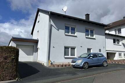 Haus zum Kaufen in Warburg Menne 139.000,00 € 120 m² - Warburg / Menne