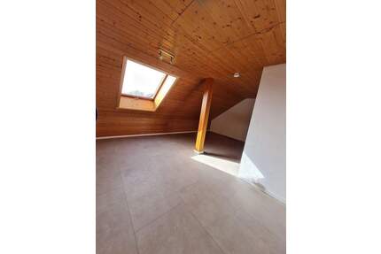 Doppelhaushälfte Biberach - 1.500,00&nbsp;EUR Kaltmiete, ca.&nbsp; 125,00&nbsp;m&sup2;&nbsp;Wohnfl&auml;che in Biberach (PLZ: 88400)