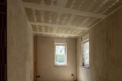Haus zum Kaufen in AuerbachVogtland 67.000,00 € 170 m² - Auerbach/Vogtland