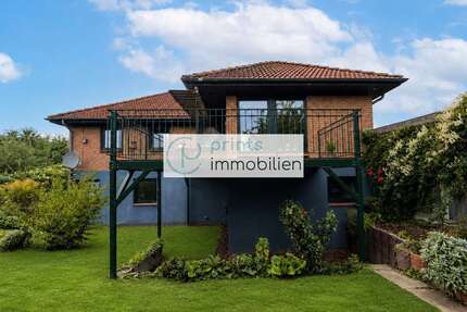 Haus zum Kaufen in Oldenburg 430.000,00 € 194 m²