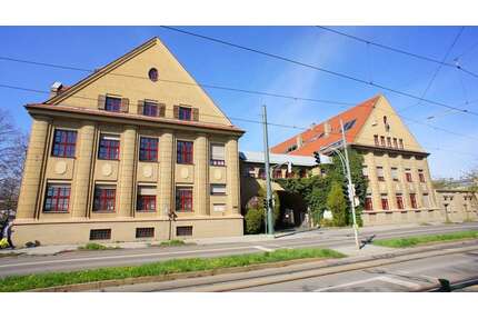 Wohnung zum Kaufen in Augsburg 199.000,00 € 52.18 m²