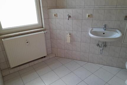 1- Raumwohnung - 370,00&nbsp;EUR Kaltmiete, ca.&nbsp; 40,00&nbsp;m&sup2; in Apolda (PLZ: 99510)