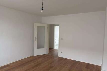 Wohnung zum Mieten in Weida 340,00 € 60.65 m²