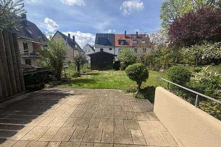 Haus zum Mieten in Stuttgart 1.800,00 € 120 m²