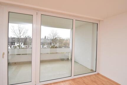 Sonnige 3 Zimmer Wohnung in Unterhaching