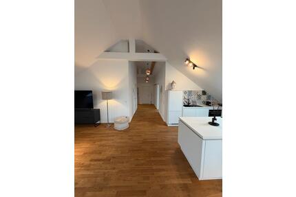 Wohnung Loft möbliert - 1.900,00&nbsp;EUR Kaltmiete, ca.&nbsp; 115,00&nbsp;m&sup2; in Krefeld (PLZ: 47809) Gellep-Stratum