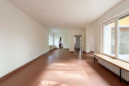 Haus zum Mieten in Berlin 2.950,00 € 200 m²