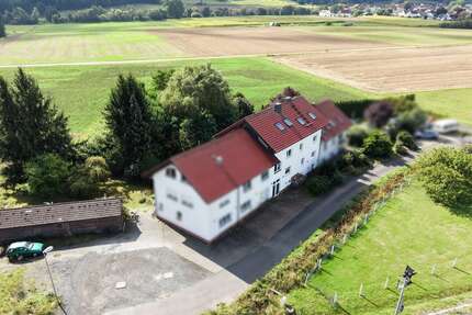 Wohnung zum Kaufen in Lahntal 389.000,00 € 263 m²