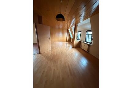 Wohnung Kulmbach - 1.100,00&nbsp;EUR Kaltmiete, ca.&nbsp; 90,00&nbsp;m&sup2; in Kulmbach (PLZ: 95326) Blaich