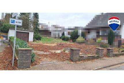 Attraktives Baugrundstück mit Garage, 570?m², 18?m Front in familienfreundlicher Lage Siersburg - Rehlingen-Siersburg