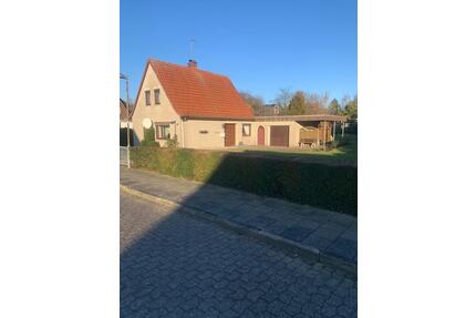 DIREKT in LOXSTEDT freistehendes Einfamilienhaus - Grömitz