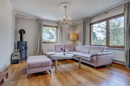 Haus zum Kaufen in Königstein im Taunus 1.190.000,00 € 181.73 m²