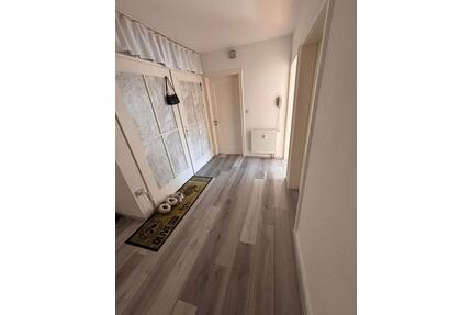 Helle 3-Zimmer-Wohnung mit Balkon und Keller zu vermieten - Albstadt