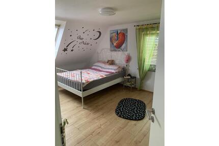 schöne Wohnung - 700,00&nbsp;EUR Kaltmiete, ca.&nbsp; 81,00&nbsp;m&sup2; in Landstuhl (PLZ: 66849)