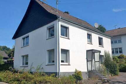 Haus zum Kaufen in Gummersbach 185.000,00 € 160 m²