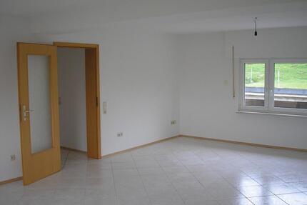 Wohnung zu Vermieten - 750,00&nbsp;EUR Kaltmiete, ca.&nbsp; 86,00&nbsp;m&sup2; in Wipperfürth (PLZ: 51688)