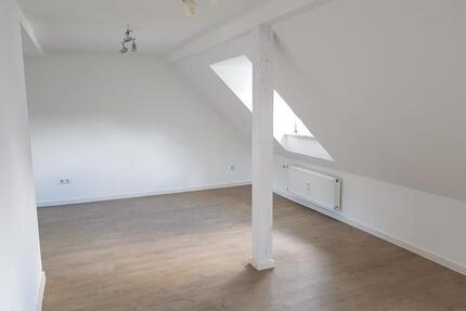 Hell | Garten | EBK | Stilvoll - 525,00&nbsp;EUR Kaltmiete, ca.&nbsp; 50,00&nbsp;m&sup2; in Kirn (PLZ: 55606)