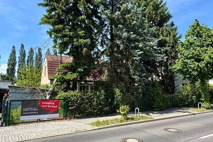 Großes Grundstück mit Abrissobjekt nahe der Karower Teiche - Berlin