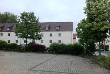 Gepflegte 3-Raum Erdgeschosswohnung in ruhiger Lage zu verkaufen - Schkopau