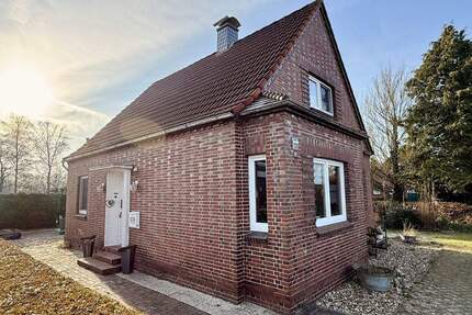 Ein Häuschen im Grünen - 229.000,00&nbsp;EUR Kaufpreis, ca.&nbsp; 109,80&nbsp;m&sup2;&nbsp;Wohnfl&auml;che in Jever (PLZ: 26441)