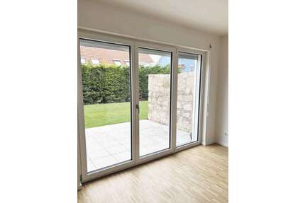 Haus zum Mieten in Mutterstadt 1.700,00 € 144 m²