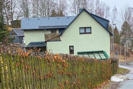 Haus zum Kaufen in Schneeberg 239.000,00 € 235 m²