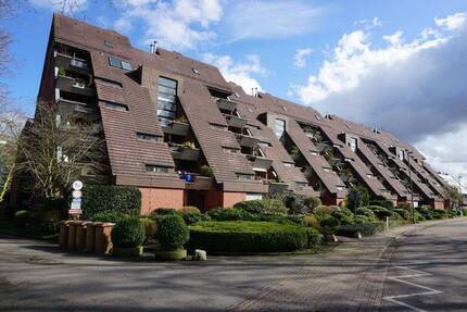 Wohnen mit Blick auf den Yachthafen. 2-ZKB Wohnung mit Loggia. Bezugsfrei ! - Bad Zwischenahn Bad Zwischenahn I