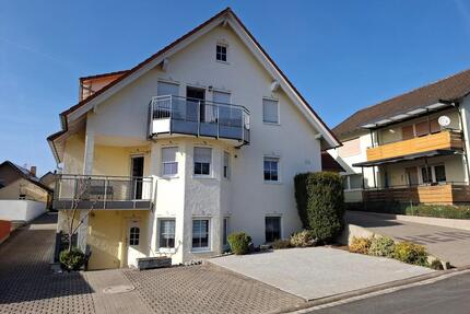 3 Zimmerr Wohnung Untererhal - 800,00&nbsp;EUR Kaltmiete, ca.&nbsp; 100,00&nbsp;m&sup2; in Hammelburg (PLZ: 97762)