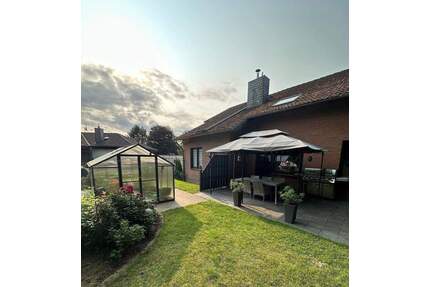 ***RESERVIERT*** Wohnhaus für die große Familie! - Dollern