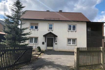Einfamilienhaus in Tröstau - 260.000,00&nbsp;EUR Kaufpreis, ca.&nbsp; 160,00&nbsp;m&sup2; in Tröstau (PLZ: 95709)