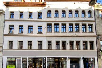 Maisonette-Wohnung mit EBK und Dachterrasse im Zentrum sucht! - Halle Altstadt