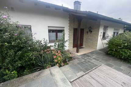 Haus zum Kaufen in Nidderau 720.000,00 € 300 m²