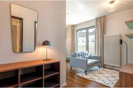 Gemütliche unbefristete 2-Zimmer-Wohnung mit offenem Wohnbereich und Balkon im RIX Neukölln - Berlin