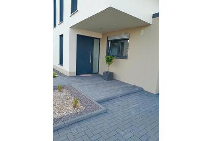 Einfamilienhaus – Baujahr 2022 – Doppelgarage - Peterswald-Löffelscheid