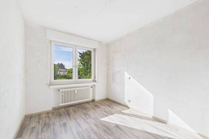 Helle und großzügige Obergeschosswohnung mit Balkon & Garage in Geilenkirchen-Tripsrath! - Geilenkirchen / Tripsrath
