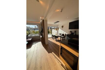 Exklusives Reiheneckhaus mit Smart Home und Sauna - Bonn Beuel-Mitte